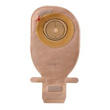 Bild på Assura Plus 1-dels Coloplast tömbar häftpåse Maxi beige hål 12-70 mm 30 st