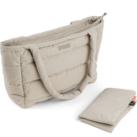 Bild på Done by Deer Quilted Changing Tote Bag, Sand