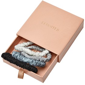 Bild på Lenoites Smala scrunchies i siden Vit, Ljusgrå, Blå & Svart